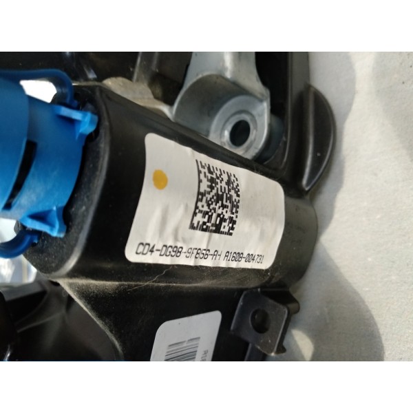 Педаль газа и тормоза на Ford Fusion Hybrid USA 2012-2019
