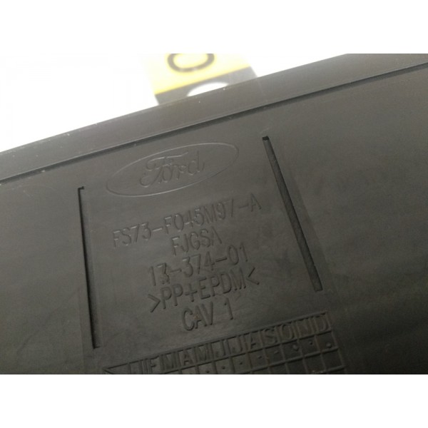 Бардачок центральной консоли на Ford Fusion Hybrid USA 2012-2019
