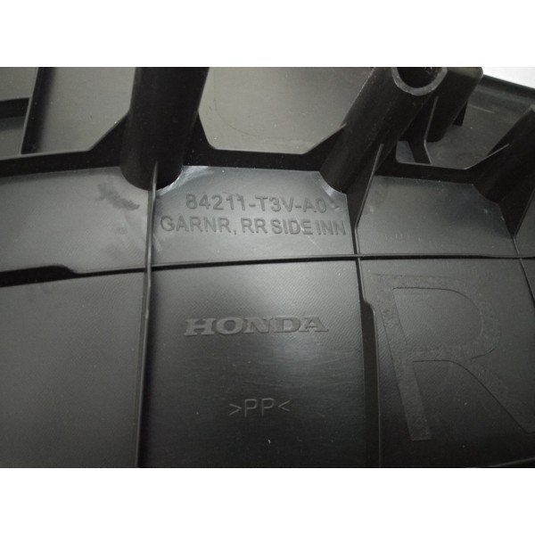 Отделка салона правая на Honda Accord 2105 Hybrid USA 84211-T3V-A0